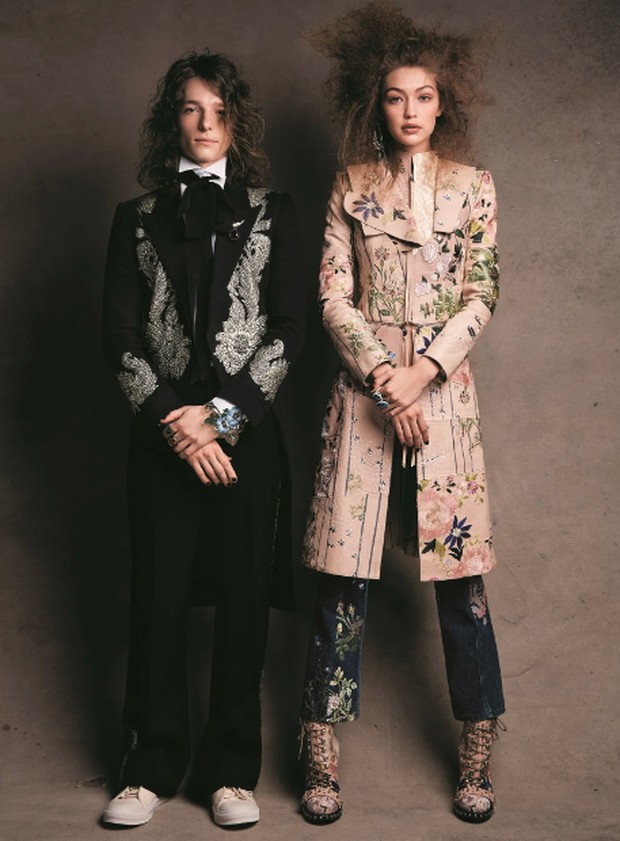 Foto: vogue.com/diambil oleh Patrick Demarchelier