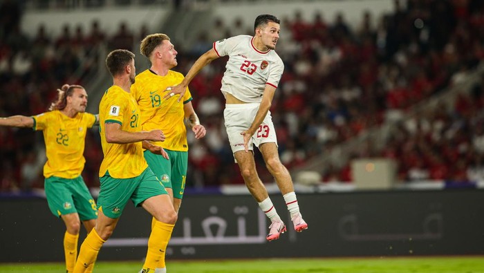 Justin Hubner terlihat dalam laga Indonesia vs Australia Grup C Kualifikasi Piala Dunia 2026 di Stadion Utama Gelora Bung Karno (SUGBK), Jakarta, Selasa (10/9/2024).