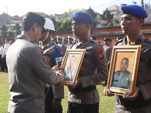 Langkah Tegas Polda Bali Pecat 9 Polisi Kriminal Langkah Tegas Polda Bali Pecat 9 Polisi Kriminal