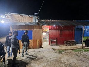 2 Teror Penembakan di Lanny Jaya Papua Tewaskan Polisi-Lukai Warga Sipil 2 Teror Penembakan di Lanny Jaya Papua Tewaskan Polisi-Lukai Warga Sipil