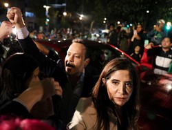 Video: Meksiko Ricuh, Guru-Buruh Bentrok dengan Polisi