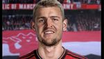 Meme Matthijs De Ligt Jadi Harry Maguire
