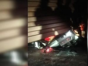 Mobil Tertimpa Peti Kemas di Asahan, 3 Orang Sekeluarga Tewas Mobil Tertimpa Peti Kemas di Asahan, 3 Orang Sekeluarga Tewas