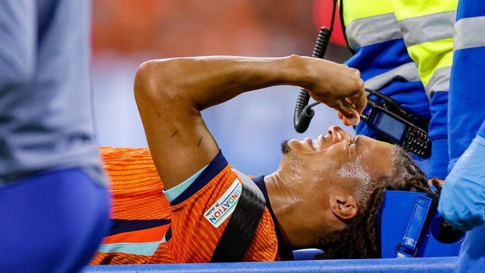 Amsterdam, Netherlands - September 10: Nathan Ake of Netherlands injured during the UEFA Nations League 2024/2025 League A - Group 3 match between Netherlands and Germany at Johan Cruijff ArenA on September 10, 2024 in Amsterdam, Netherlands. (Photo by Henk Jan Dijks/Marcel ter Bals/DeFodi Images/DeFodi via Getty Images)