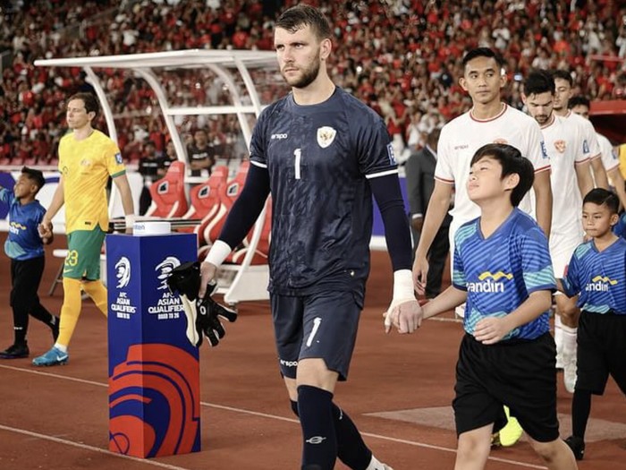 Potret Kulineran Maarten Paes, Kiper Timnas Indonesia yang Jadi Sorotan