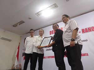 Pramono-Rano Hadiri Deklarasi Rumah Bersama Relawan di Gedung Joang 45