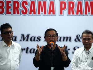 Momen Pramono-Rano Hadiri Deklarasi Rumah Bersama Relawan