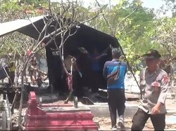 Polisi Bongkar Makam Siswa SMA di Madiun yang Meninggal Tak Wajar