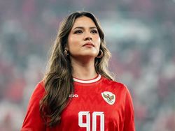 Raisa Menyala Nyanyi di GBK