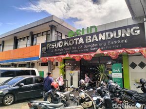 Pelayanan RSUD Kota Bandung Berangsur Normal Pascakorsleting Listrik Pelayanan RSUD Kota Bandung Berangsur Normal Pascakorsleting Listrik
