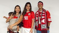 Azizah Salsha, Raisa, dan Deretan Selebritas Semringah Dukung Timnas di GBK