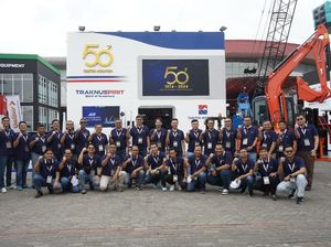 Traktor Nusantara Rayakan Semangat Keberlanjutan 50 Tahun Traktor Nusantara Rayakan Semangat Keberlanjutan 50 Tahun