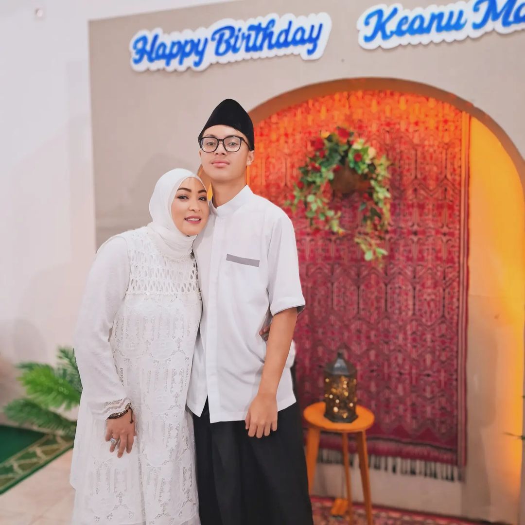 Ulang Tahun Keanu Massaid