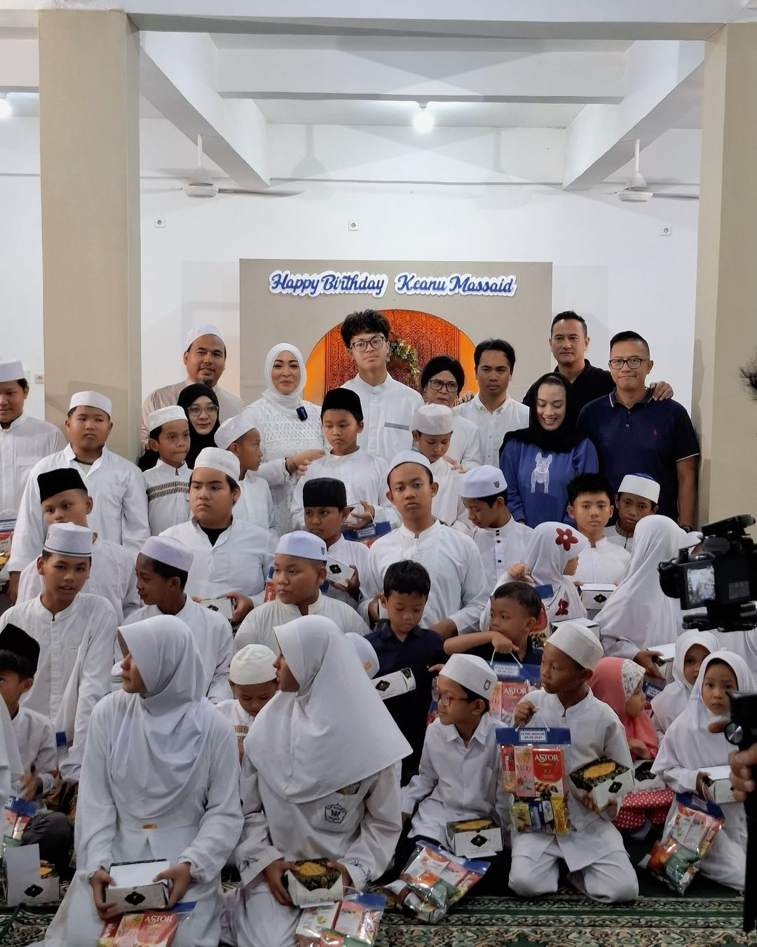 Ulang Tahun Keanu Massaid