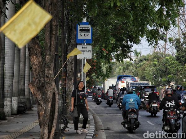 200 Bendera Kuning Berkibar Peringati Kecelakaan Maut Plumpang-Semper