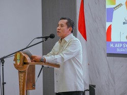 Pemkab Karawang Gelar Job Fair  Sediakan 1.000 Loker untuk Lulusan Baru