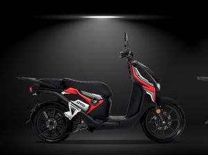 Motor Listrik Buatan Cikupa Ini Diklaim Bisa Tembus 200 Km Sekali Ngecas Motor Listrik Buatan Cikupa Ini Diklaim Bisa Tembus 200 Km Sekali Ngecas