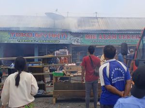 Kios di Terminal Ngadirojo Wonogiri Terbakar Kios di Terminal Ngadirojo Wonogiri Terbakar