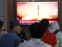 Video: Korea Utara Pamer Peluncuran Rudal Antarbenua Hwasong-19