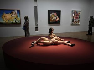 Melihat Mahakarya Surealisme Para Seniman di Paris