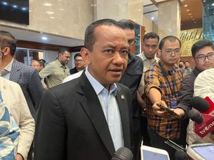 Bahlil Blak-blakan Opsi Subsidi Jadi BLT buat BBM-Listrik Bahlil Blak-blakan Opsi Subsidi Jadi BLT buat BBM-Listrik