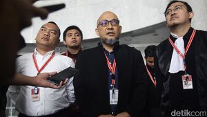 MK Tolak Gugatan Novel Baswedan Soal Syarat Usia Pimpinan KPK