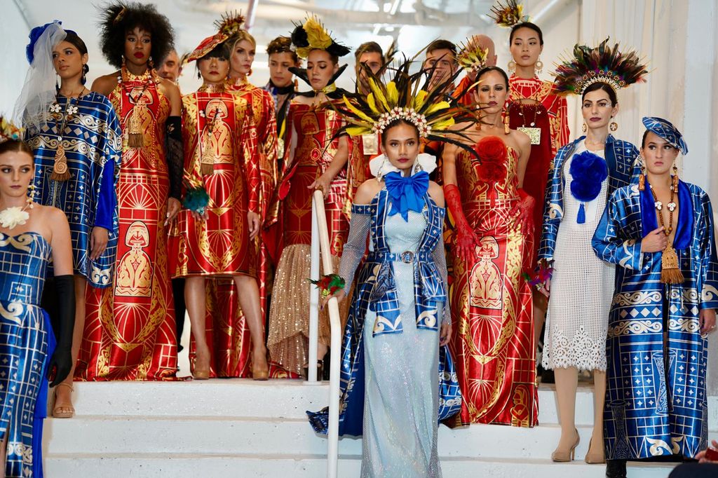 New York Indonesia Fashion Week New York Indonesia Fashion Week