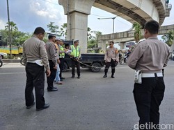 Pemotor di Palembang Tewas Usai Terserempet Truk, Sopir Diamankan