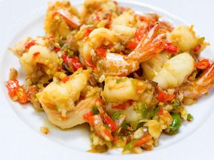Resep Oseng Udang Bumbu Cabe, Pedas Gurih Cocok Buat Topping Nasi Resep Oseng Udang Bumbu Cabe, Pedas Gurih Cocok Buat Topping Nasi