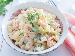 Resep Selada Udang dan Keju, Segar Gurih Untuk Menu Diet