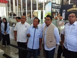 RK Kunjungi Rumah dan Museum Bang Yos, Disambut Pakai Kemeja Biru Muda