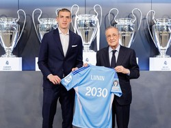 Sah! Andriy Lunin Lanjut di Real Madrid Hingga 2030