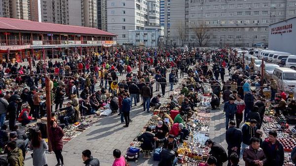 Geliat Pasar Antik Terbesar di Beijing