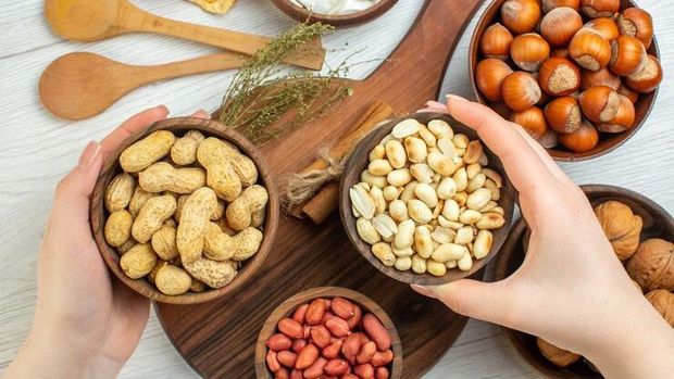 Kacang-kacangan/ Foto: Freepik.com/KamranAydinov