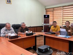 3 Pertimbangan Bupati Pecat PNS Mojokerto yang Digerebek Bugil Bareng PIL