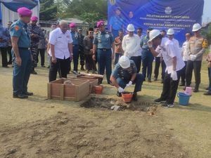 KSAL Hadiri Peresmian Pembangunan Panti Asuhan di Komplek TNI AL Sidoarjo KSAL Hadiri Peresmian Pembangunan Panti Asuhan di Komplek TNI AL Sidoarjo
