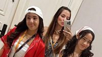 7 Foto Nia Ramadhani & Mikhayla Nonton Konser Bruno Mars, Anak Rasa Bestie