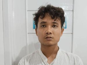 Polisi Tangkap Pemotor Pamer Kelamin-Onani di Serang, Terancam 10 Tahun Bui