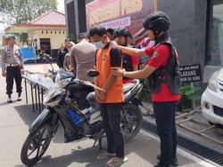 Pria Surabaya Bawa Kabur Motor Warga Trenggalek yang Dijanjikannya Kerja