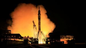 Pesawat Luar Angkasa Soyuz MS-26 Meluncur ke ISS