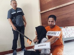 Rekonstruksi Ungkap Aksi Keji Sahir Bunuh Istri di Kontrakan Cimahi