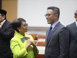 Sugiono soal Peluang Jadi Menlu di Kabinet Prabowo: Itu Prerogatif Presiden Sugiono soal Peluang Jadi Menlu di Kabinet Prabowo: Itu Prerogatif Presiden