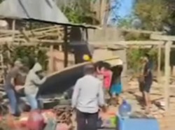 Beda Pilihan dengan Lurah di Pilkada Jeneponto, Warga Terpaksa Bongkar Rumah