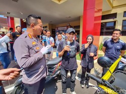 Senyum Cepi Saat Tunggangan yang Hilang Kembali ke Pelukan