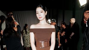 7 Foto Cantiknya Dahyun TWICE Debut Jadi Model Runway Michael Kors di AS