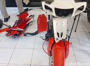 2 Remaja di Jembrana Dibekuk Polisi gegara Curi Motor yang Tidak Dikunci Stang 2 Remaja di Jembrana Dibekuk Polisi gegara Curi Motor yang Tidak Dikunci Stang