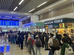 Long Weekend, Kereta Cepat Langsung Diserbu