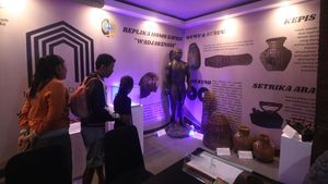 Mengunjungi Pameran Koleksi Lima Museum di Kediri