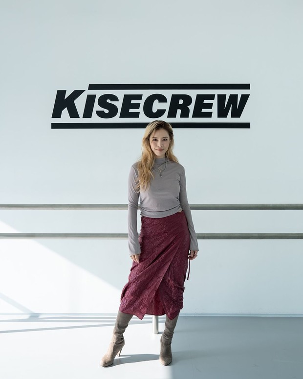 Potret Kahi After School dalam pembukaan akademi tari KISECREW