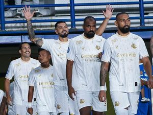 Liga 1: Susunan Pemain PSM Vs Arema FC, Lokolingoy-Dalberto Starter Liga 1: Susunan Pemain PSM Vs Arema FC, Lokolingoy-Dalberto Starter